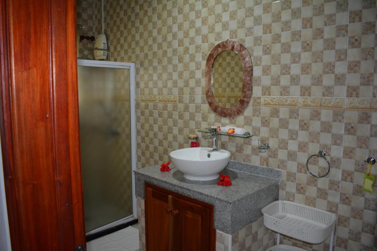 Leo'S Petit Villa Annex Praslin Luaran gambar